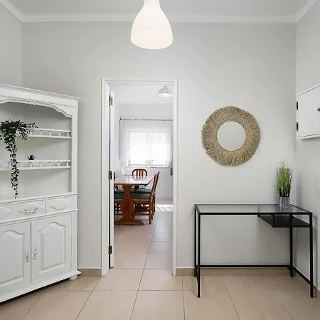 Apartment Isa - Quarteira